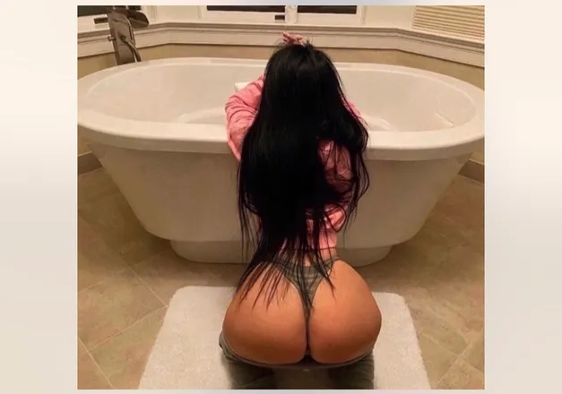 OnlyFans cuenta u223157384 header 2