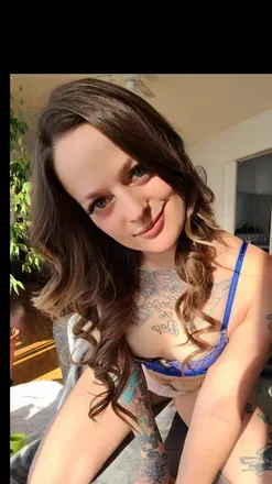 OnlyFans cuenta ivynovaxox avatar 1