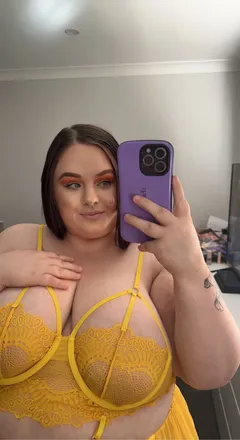 OnlyFans cuenta mamarah header 2