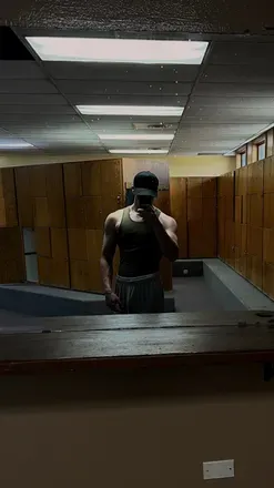 OnlyFans cuenta jamietaylorof header 1