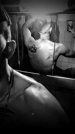 OnlyFans account  juustmee header 2