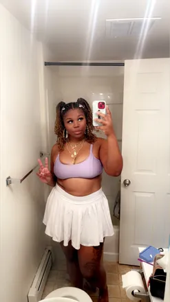 OnlyFans cuenta auntietee header 2