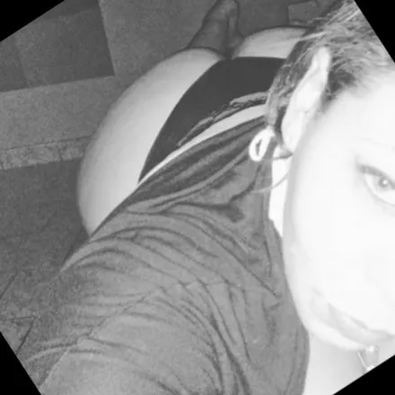 OnlyFans cuenta jugenita header 2