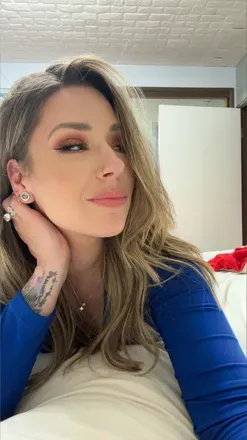 OnlyFans account  taralynee avatar 1
