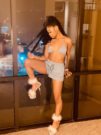 OnlyFans cuenta shilah.love header 2