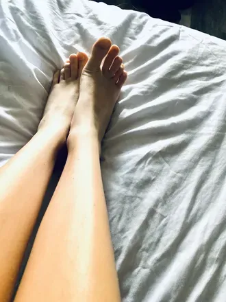 OnlyFans cuenta naughtyfootmistress avatar 1