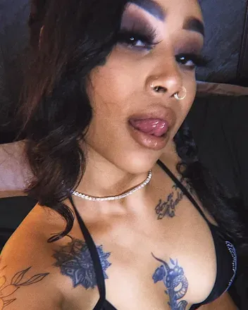 OnlyFans cuenta missdivinee avatar 1