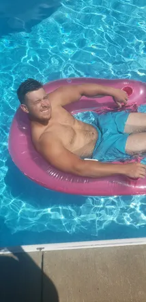 OnlyFans cuenta rockharddilf header 2