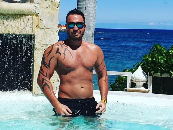 OnlyFans account  andy-star avatar 1