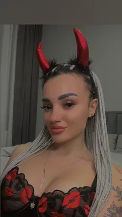 OnlyFans cuenta stella_mooon avatar 1