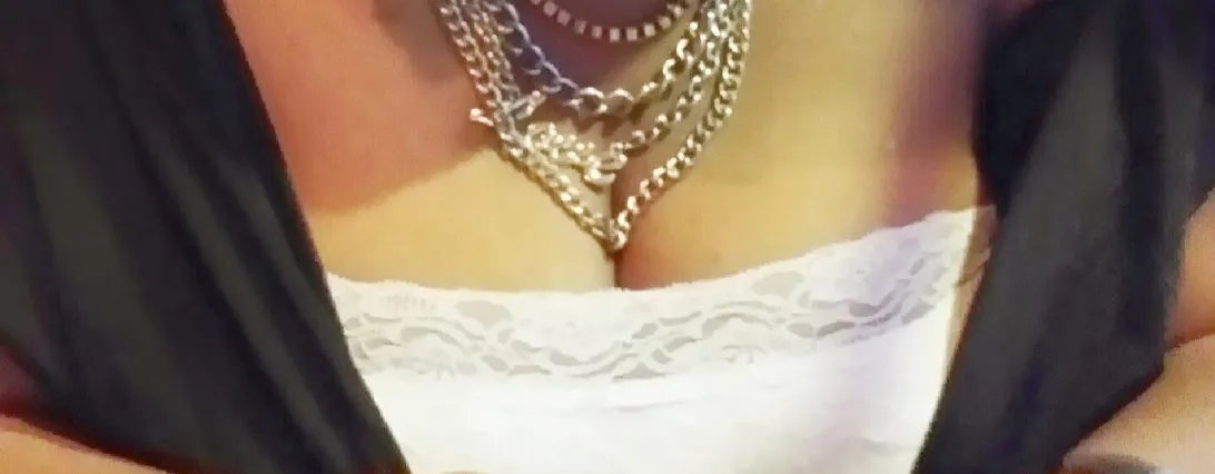 OnlyFans cuenta goddessjustgoddess header 2