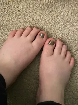 OnlyFans cuenta prettpeachfeet header 2