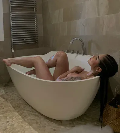 OnlyFans cuenta mm.mariana header 2