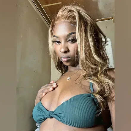 OnlyFans cuenta uluvnicoleeee avatar 1