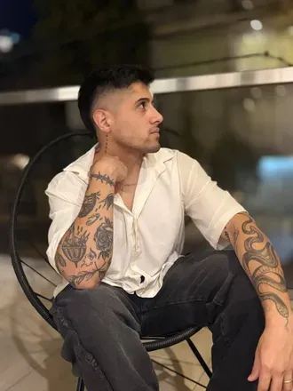 OnlyFans account  hugegio avatar 1