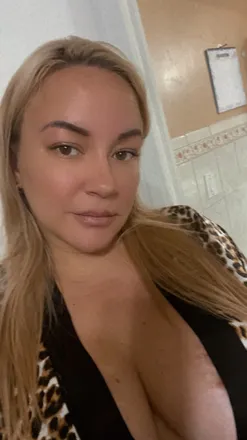 OnlyFans cuenta u246627615 header 2