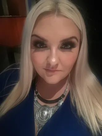 OnlyFans cuenta britgirl87 header 2