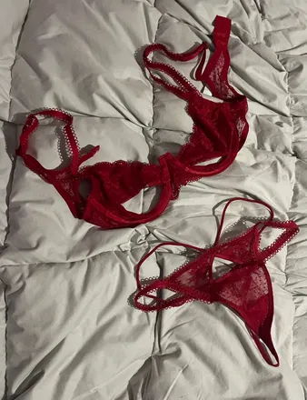 OnlyFans cuenta emmasecret69 header 2