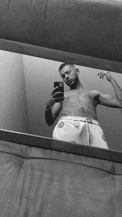 OnlyFans cuenta enrolling_hot avatar 1