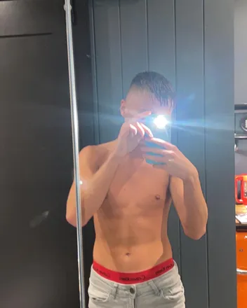 OnlyFans cuenta u253016502 header 2