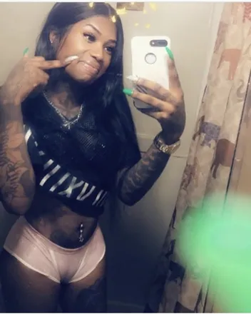 OnlyFans cuenta beasiakarter header 2