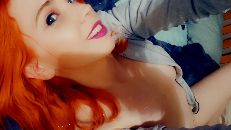 OnlyFans cuenta smittenkittn15 header 2