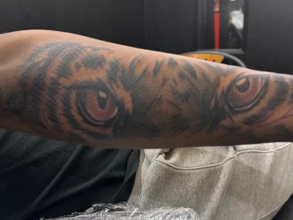 OnlyFans cuenta tattookingpin header 2