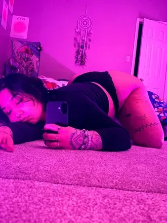 OnlyFans account  celinarenaee avatar 1