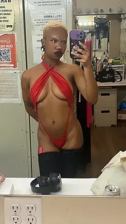 OnlyFans account  sushiuncensored avatar 1