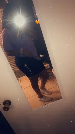 OnlyFans account  u53582594 avatar 1