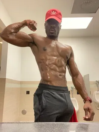OnlyFans account  ringaling avatar 1
