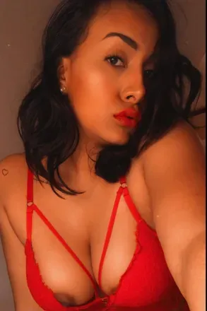 OnlyFans cuenta nessa_x avatar 1