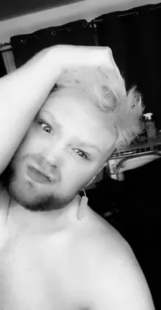 OnlyFans cuenta domchi2011 avatar 1