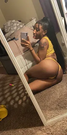 OnlyFans account  moraa22 avatar 1