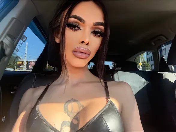 OnlyFans cuenta hamzaalexa header 2