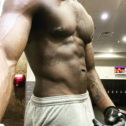 OnlyFans cuenta king_vibrantxxl header 2