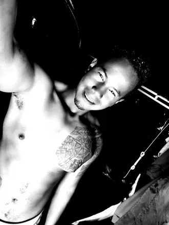 OnlyFans cuenta jhandry_z avatar 1