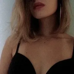 OnlyFans cuenta kiara_ avatar 1