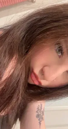 OnlyFans cuenta honeyy.raee avatar 1