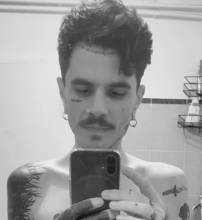 OnlyFans cuenta lewisfire avatar 1