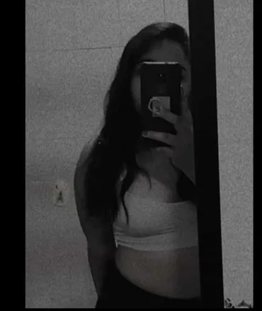OnlyFans account  leslycc avatar 1