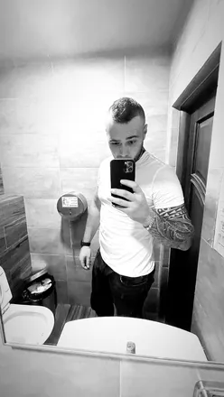 OnlyFans cuenta m_e_l_y_a header 2