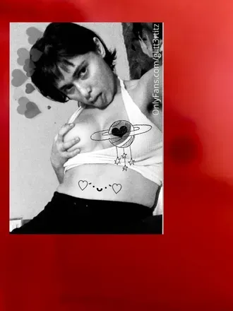OnlyFans account  glitt3rtitz avatar 1