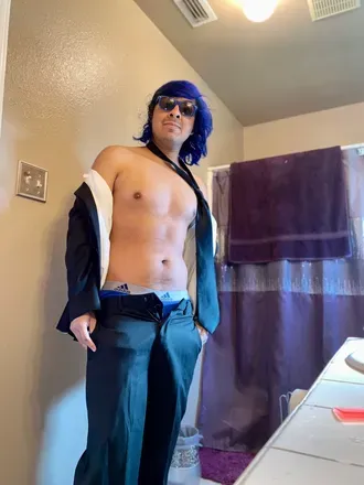 OnlyFans cuenta goth_emo_daddy89 avatar 1