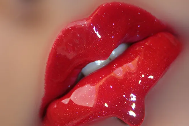 OnlyFans cuenta rose1997 header 2
