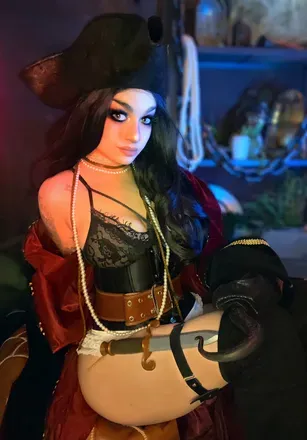 OnlyFans cuenta hauntedquinn header 2