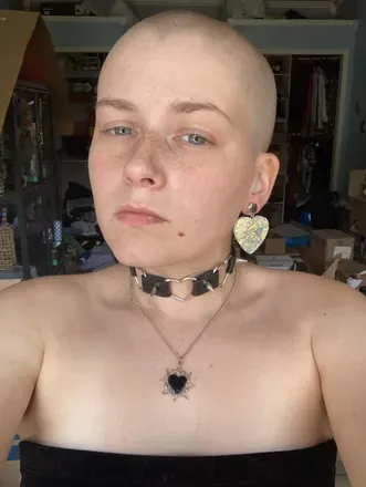 OnlyFans cuenta bratassbabyy avatar 1
