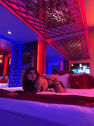 OnlyFans cuenta titania.of header 2