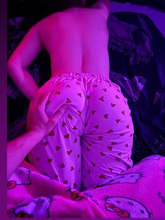 OnlyFans cuenta lia_max_only header 2