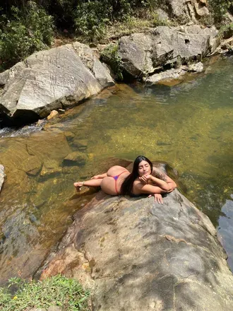 OnlyFans cuenta summer_housee header 2